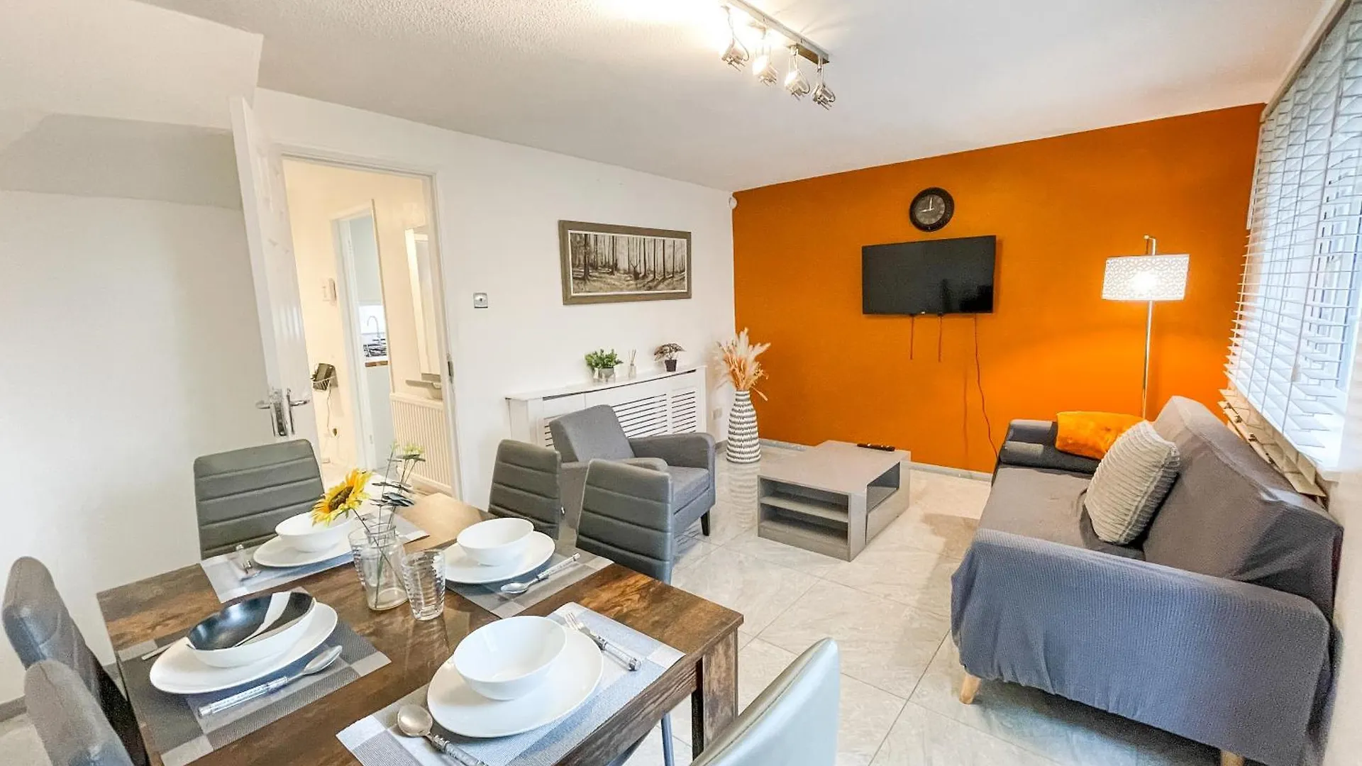Apartment Beautiful 2 Large Bedroom House In London Zone 2