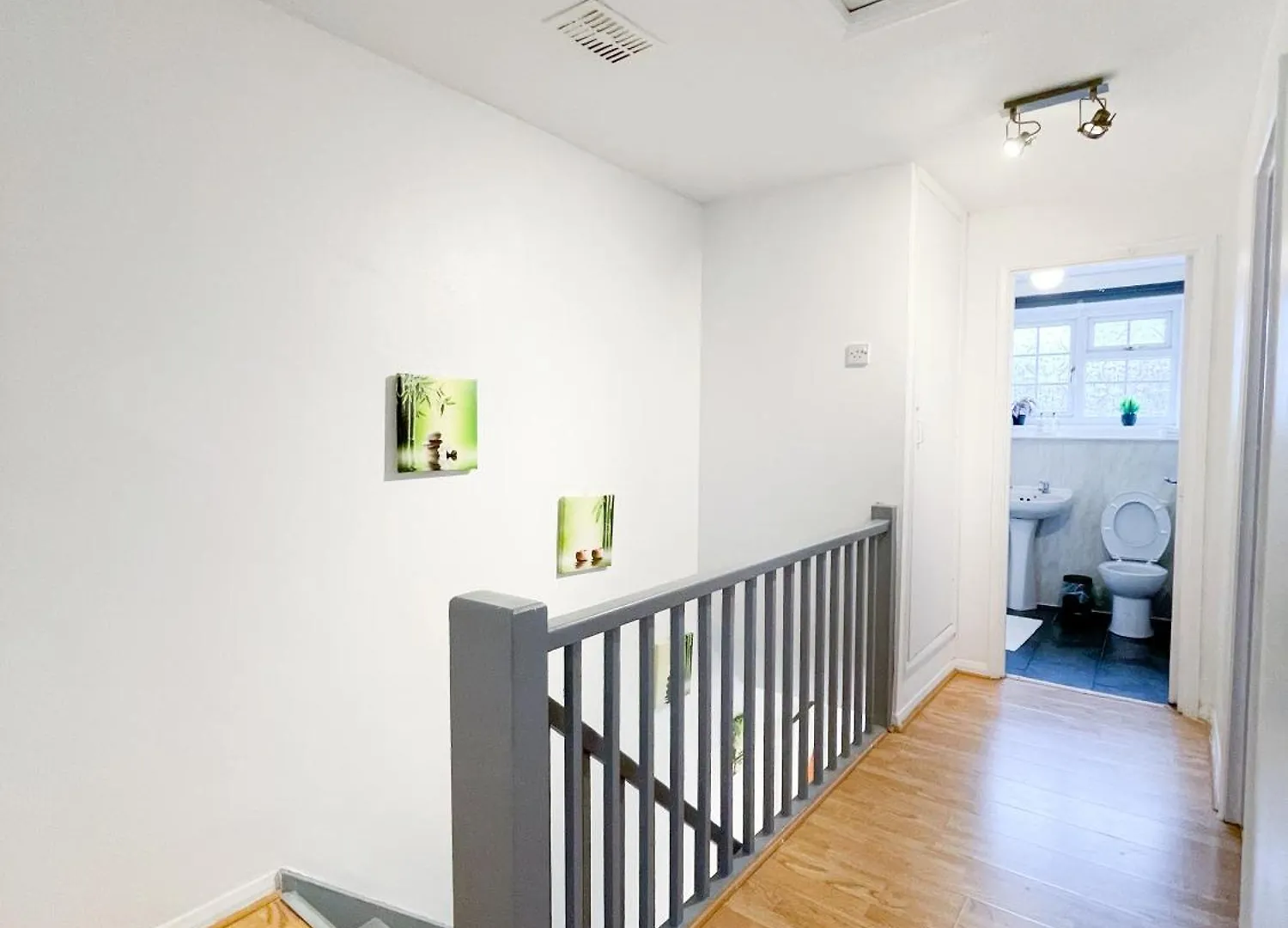 아파트 Beautiful 2 Large Bedroom House In London Zone 2